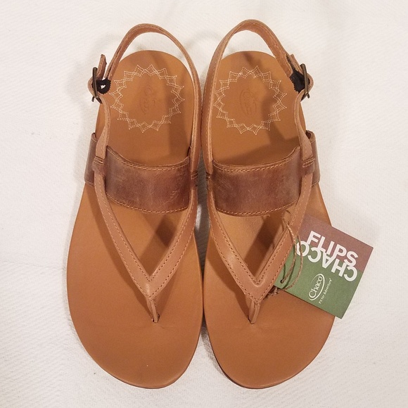 Chaco Shoes - 🆕️CHACO MAYA II LEATHER SANDALS *NEW IN BOX*
